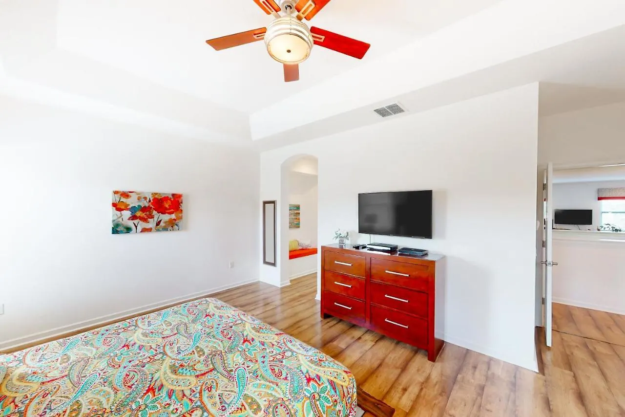 Oakbourne Oasis Villa Davenport