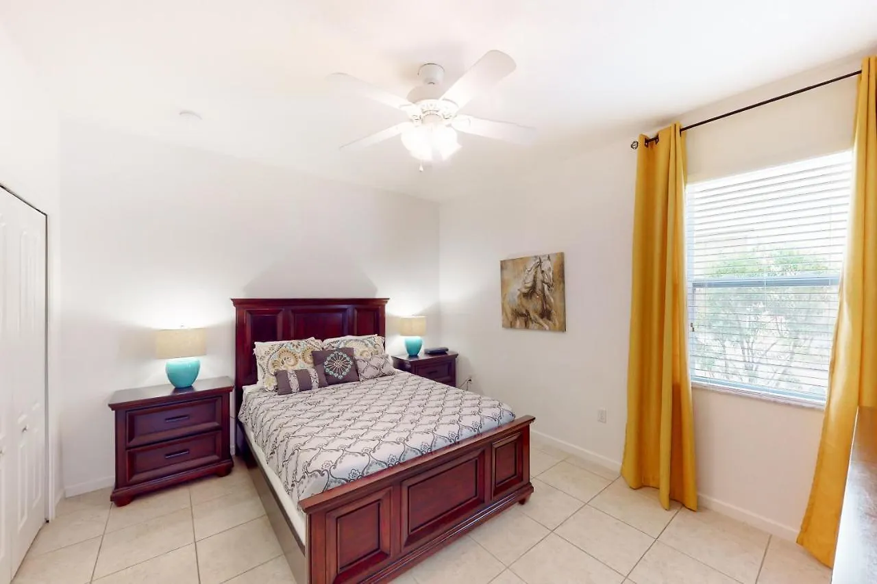 Oakbourne Oasis Villa Davenport